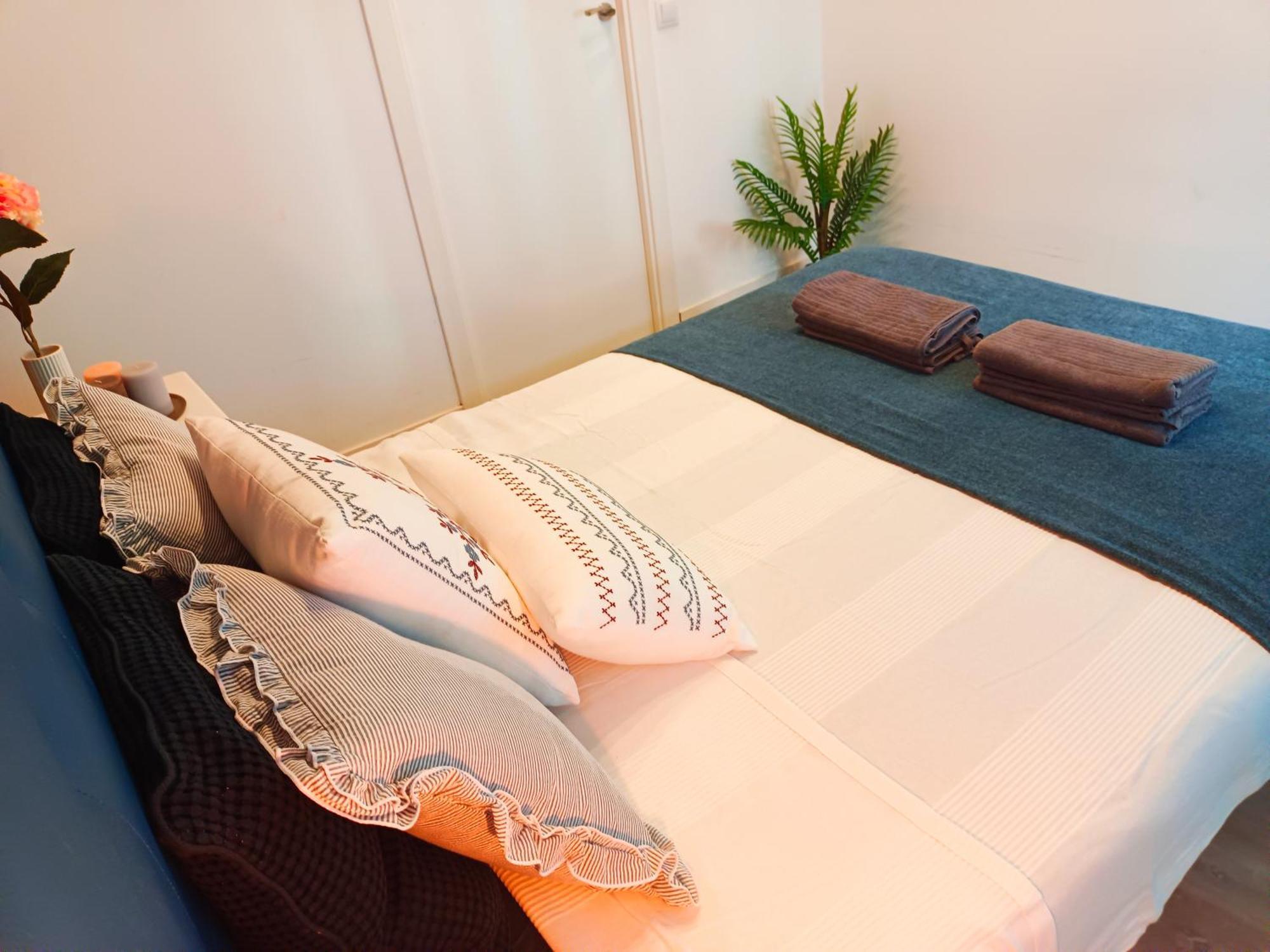 Centric Rooms In Barcelona Eksteriør bilde